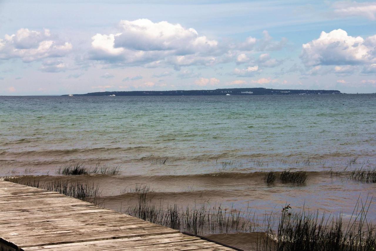 Mackinac Lake Trail Motel Mackinaw Stadt Zimmer foto